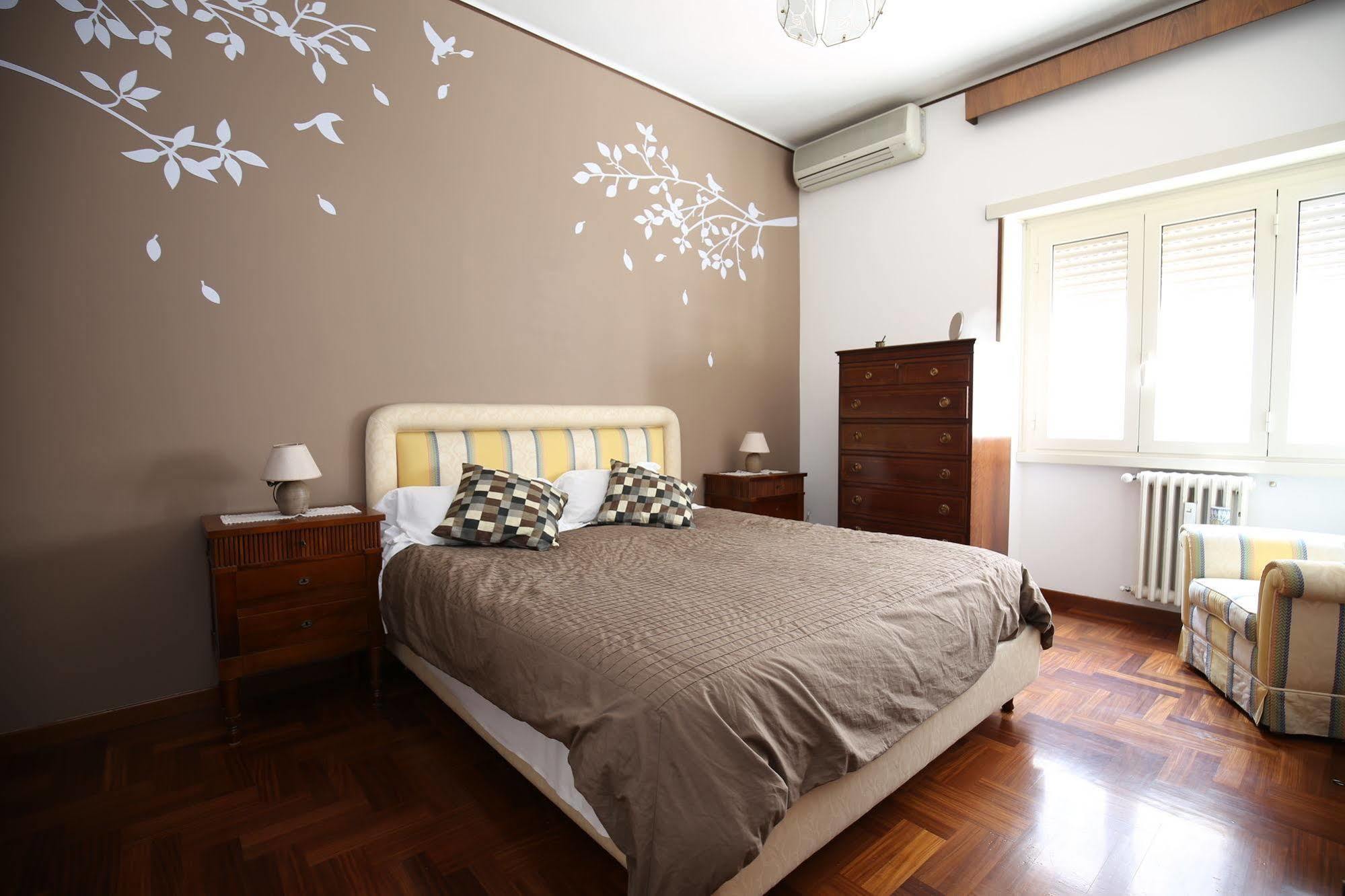 Anastasio II Bed & Breakfast ローマ エクステリア 写真